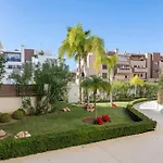 Modern Flat With 2 Bedrooms, Terrace, And Pool In Cala De Mijas アパート *