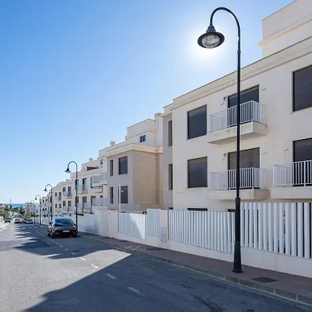 Modern Flat With 2 Bedrooms, Terrace, And Pool In Cala De Mijas Apartment