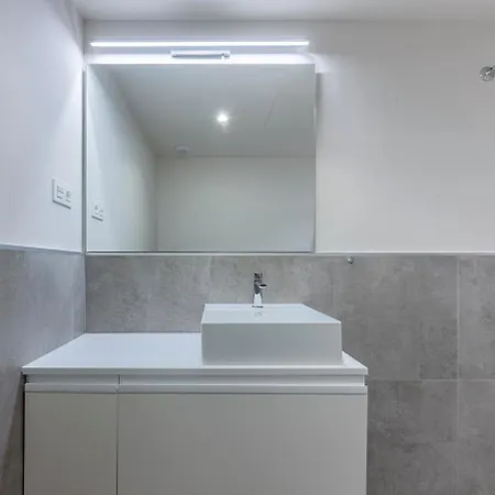 Modern Flat With 2 Bedrooms, Terrace, And Pool In Cala De Mijas Apartment La Cala De Mijas