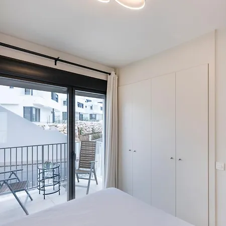 Modern Flat With 2 Bedrooms, Terrace, And Pool In Cala De Mijas La Cala De Mijas