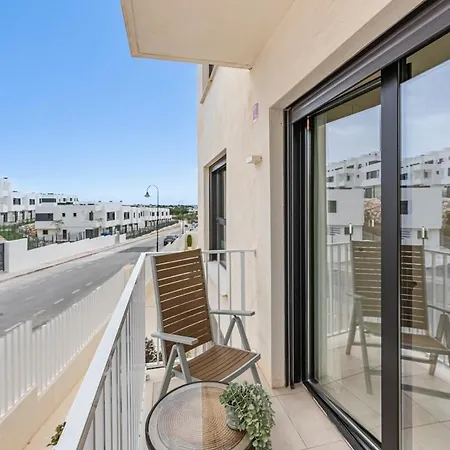 Modern Flat With 2 Bedrooms, Terrace, And Pool In Cala De Mijas