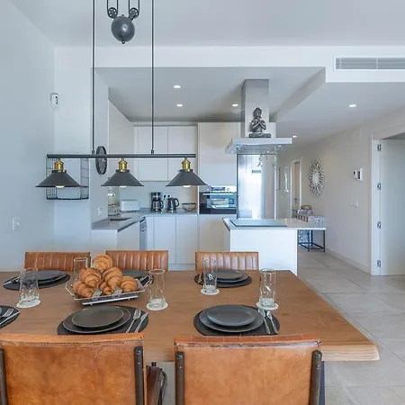 Modern Flat With 2 Bedrooms, Terrace, And Pool In Cala De Mijas * La Cala De Mijas