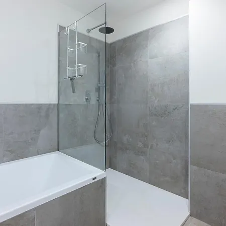 Modern Flat With 2 Bedrooms, Terrace, And Pool In Cala De Mijas * La Cala De Mijas